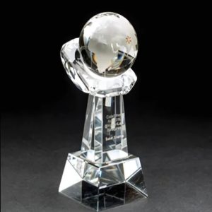 BC-G-344 Crystal Exclusive Trophy – 8.5 Inch
